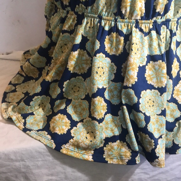 “FAITH & JOY” Peplum /Wrap Style Ladies Top . - Picture 7 of 11